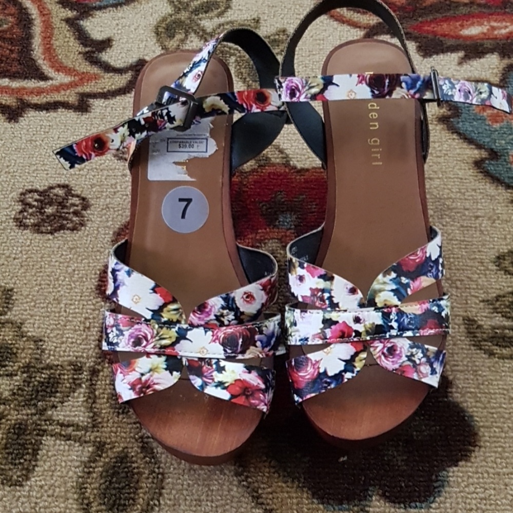 Floral heels